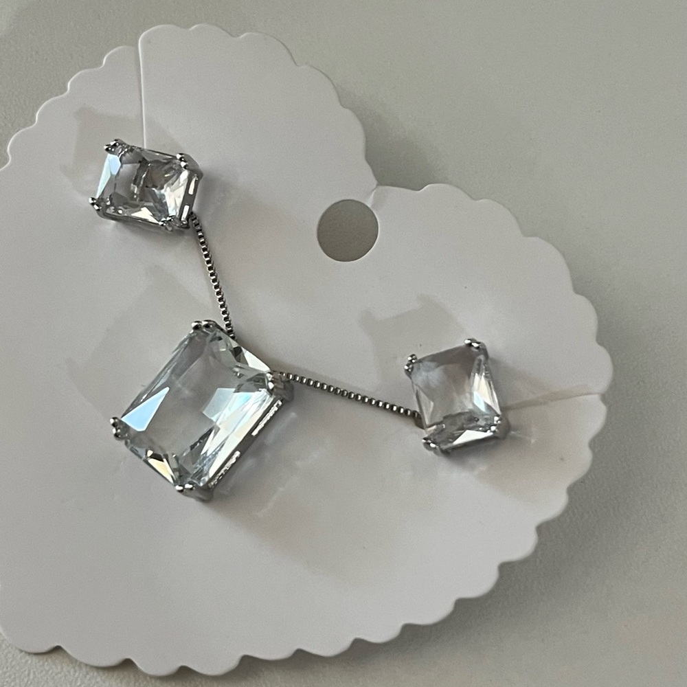 Elegant Silver Jewelry Set